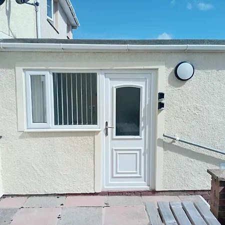 Martindale Close - 3 Bedrooms - Sleeps 5 Lejlighed *
