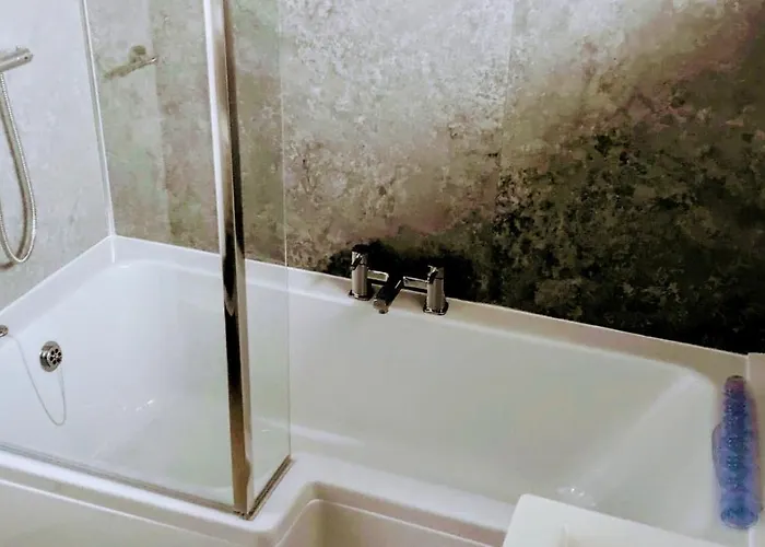 Martindale Close - 3 Bedrooms - Sleeps 5 Apartment Whitehaven